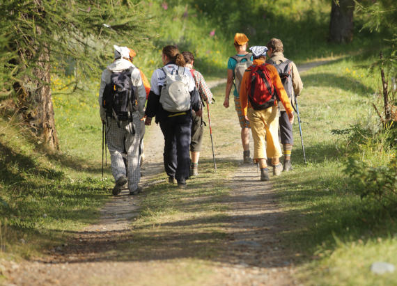 trekking